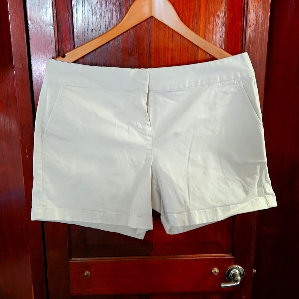 Vinyard Vine shorts
